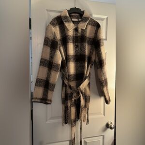 NWT Belle by Kim Gravel Plaid Boucle Shacket